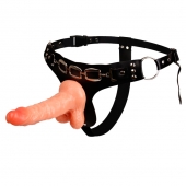 Реалистичный страпон на трусиках с заклепками - 15,7 см. - Baile - купить с доставкой в Балаково