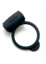 Темно-серое эрекционное кольцо Vibrating Love Ring с вибрацией - Fifty Shades of Grey - в Балаково купить с доставкой
