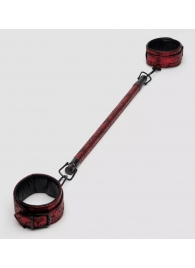 Распорка для ног Reversible Restraint Bar with Cuffs - Fifty Shades of Grey - купить с доставкой в Балаково