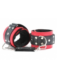 Красно-чёрные кожаные наручники с меховым подкладом - БДСМ Арсенал - купить с доставкой в Балаково