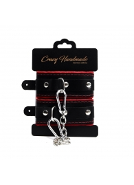 Черные наручники с красной подкладкой, строчками и скругленными ремешками - Crazy Handmade - купить с доставкой в Балаково