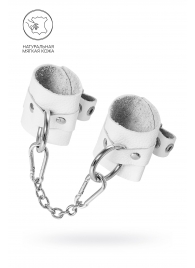 Белые мягкие кожаные наручники с люверсами - Pecado - купить с доставкой в Балаково