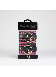Черные кожаные наручники с розовой строчкой - Crazy Handmade - купить с доставкой в Балаково