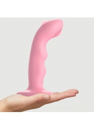 Розовая насадка-стимулятор Strap-On-Me Tapping Dildo Wave - Strap-on-me - купить с доставкой в Балаково
