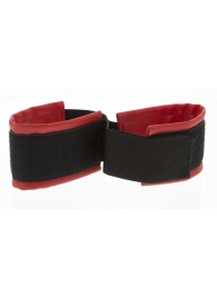 Полиуретановые манжеты для фиксации рук вместе Bound Together Wrist Restraints - Blush Novelties - купить с доставкой в Балаково