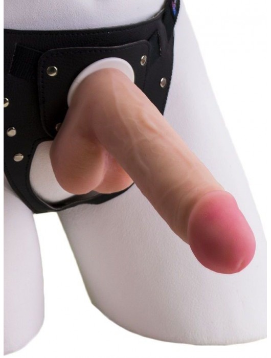 Страпон в подарочной упаковке: трусики с плугом и фаллоимитатор-насадка - 16 см. - LOVETOY (А-Полимер) - купить с доставкой в Балаково