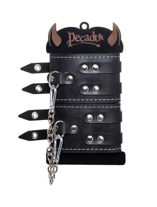 Черные кожаные оковы с двумя ремнями и красной подкладкой - Pecado - купить с доставкой в Балаково