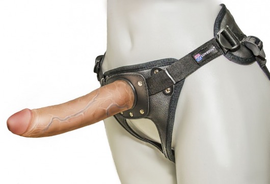 Насадка-фаллоимитатор на кожаных трусиках Harness Ultra Realistic 7  - 18 см. - LOVETOY (А-Полимер) - купить с доставкой в Балаково
